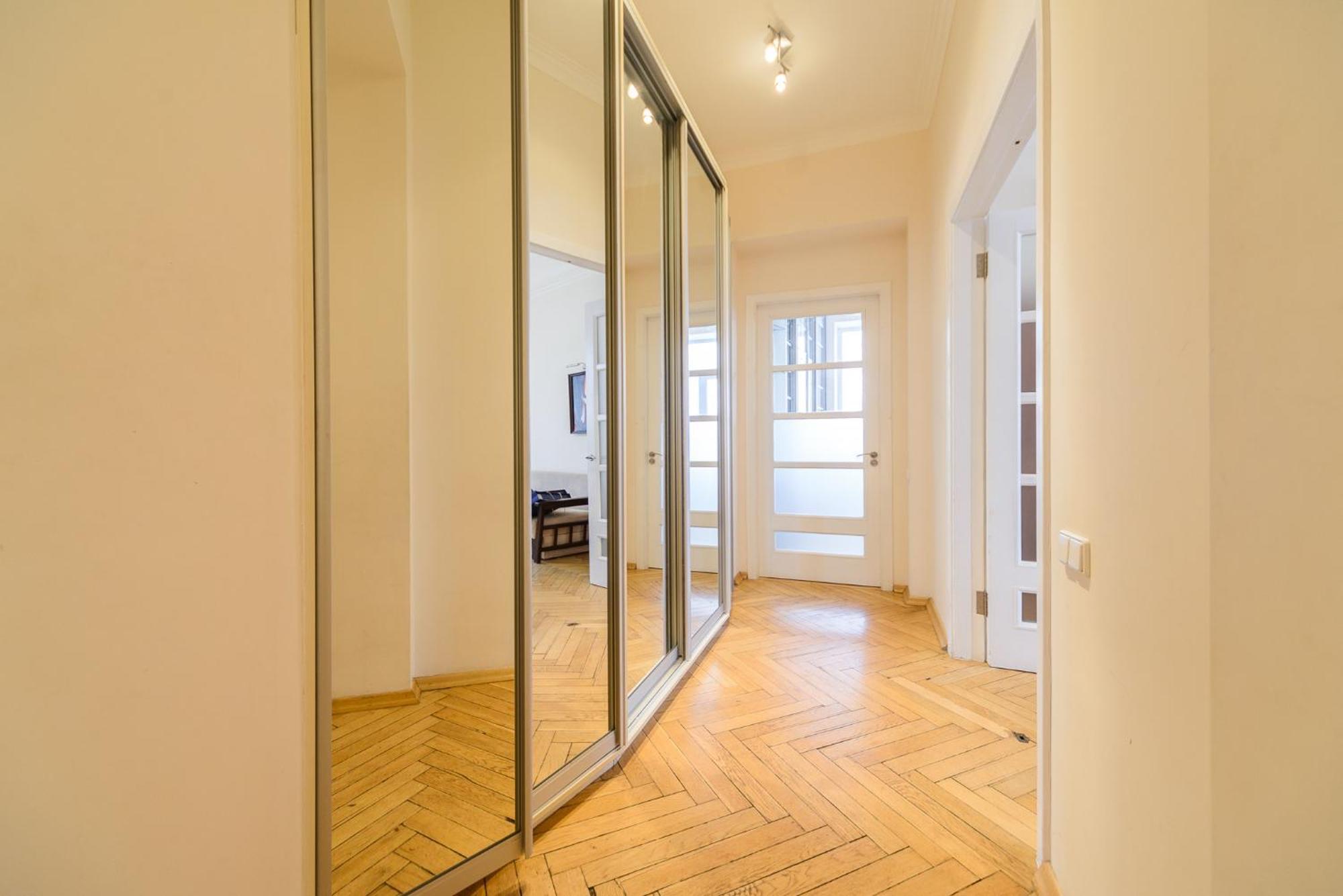 Apartments On Khreschatyk 27 キエフ エクステリア 写真